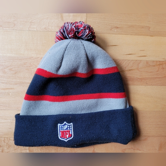 New England Patriots New Era Beanie Hat Toboggan NFL Football - Picture 7 of 7